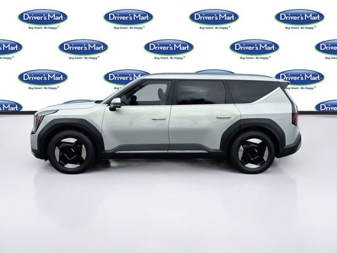 Used 2024 Kia EV9 Wind AWD/4WD image 4