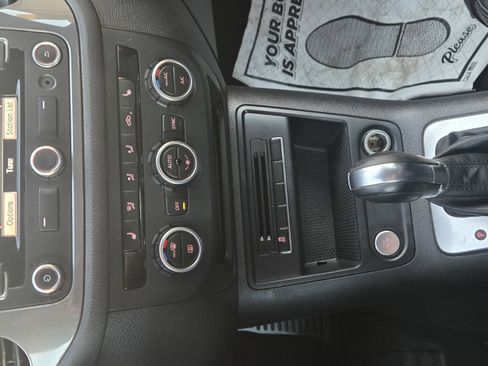 Used 2014 Volkswagen Tiguan R-Line image 33