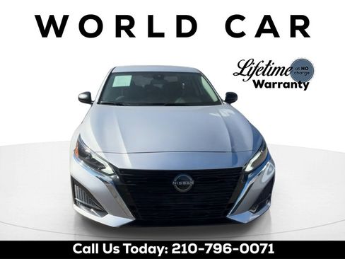 Certified 2024 Nissan Altima 2.5 S image 8