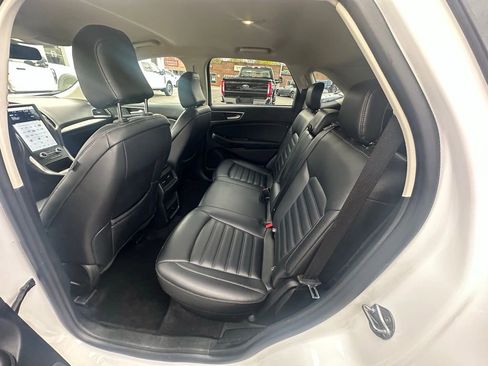 Certified 2024 Ford Edge SEL AWD/4WD image 10