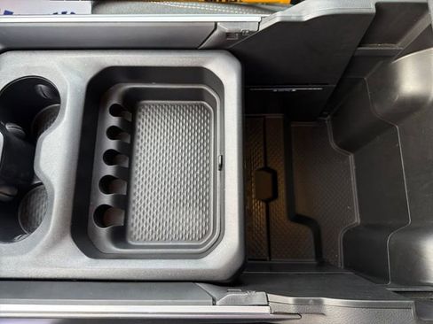 Used 2022 RAM 1500 Big Horn image 26