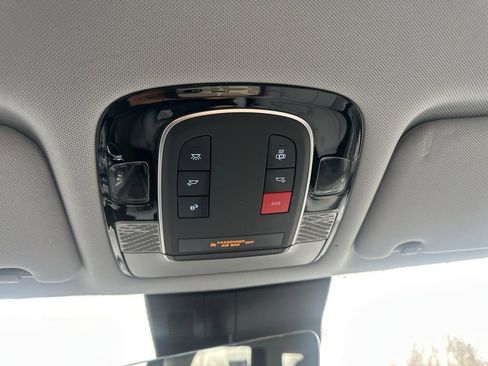 Used 2023 Hyundai Palisade SEL image 25