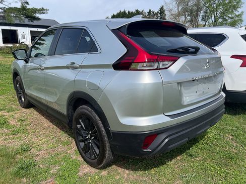 Used 2024 Mitsubishi Eclipse Cross AWD image 3