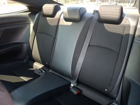 Used 2020 Honda Civic Sport image 10