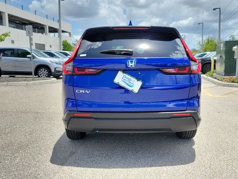 Used 2025 Honda CR-V LX image 5
