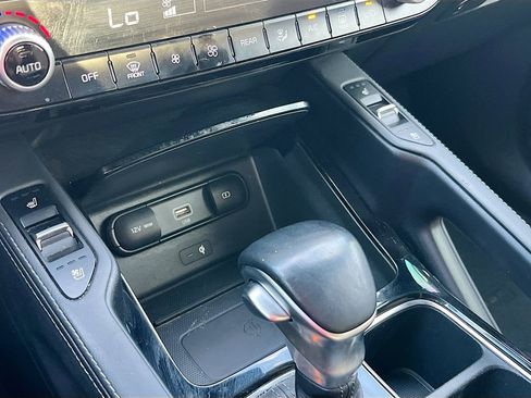 Used 2022 Kia Telluride SX AWD/4WD image 21