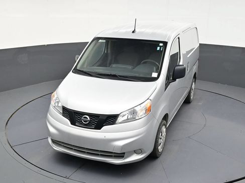 Used 2021 Nissan NV200 S FWD image 18
