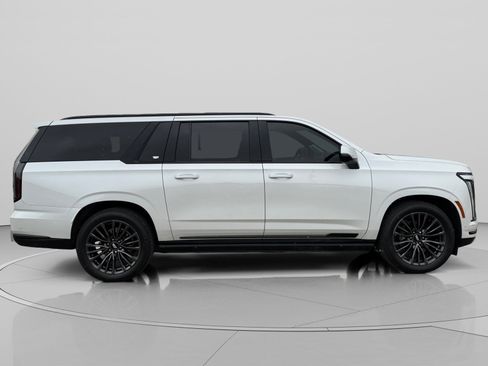 Used 2025 Cadillac Escalade ESV Sport Platinum w/ LPO, Floor Liner Package image 6