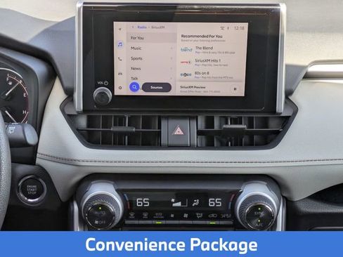 Used 2025 Toyota RAV4 XLE w/ Convenience Package image 23