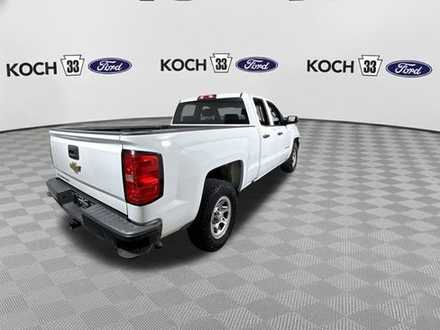 Used 2017 Chevrolet Silverado 1500 W/T w/ Trailering Package image 8