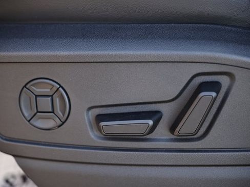 New 2025 Audi Q5 Prestige image 22