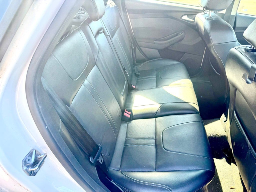 Used 2014 Ford Focus Titanium FWD image 14