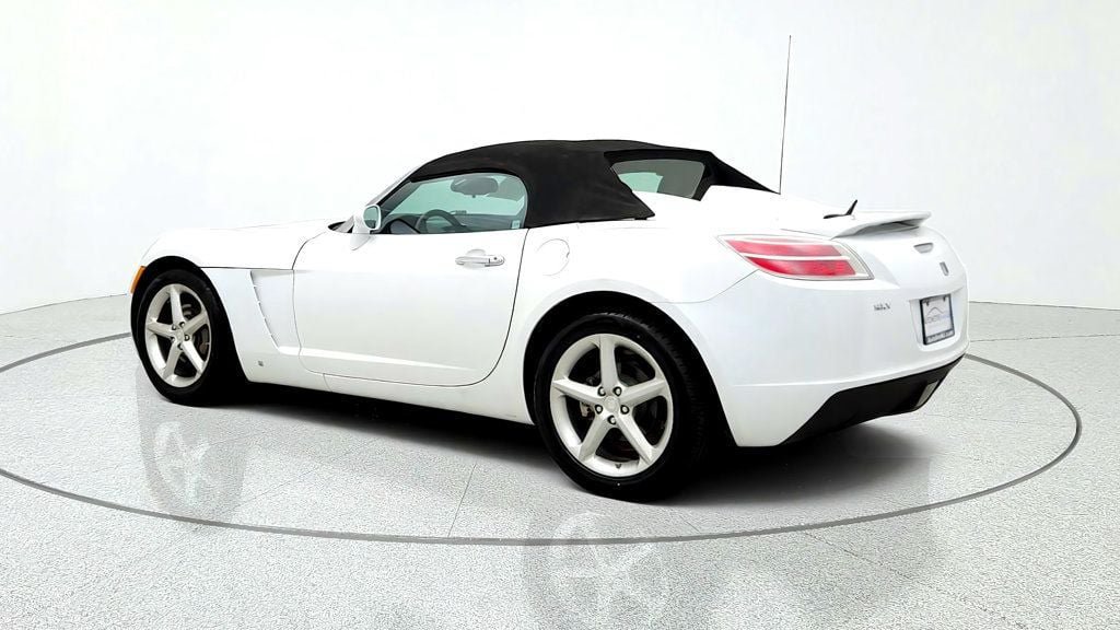 Used 2008 Saturn Sky w/ Premium Trim Package RWD image 7