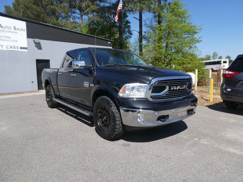 Used 2018 RAM 1500 Laramie Longhorn w/ Longhorn Southfork Package image 3