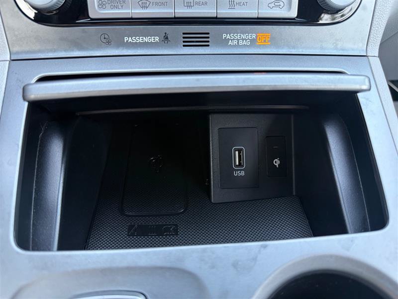 Used 2021 Hyundai Kona Ultimate FWD image 28