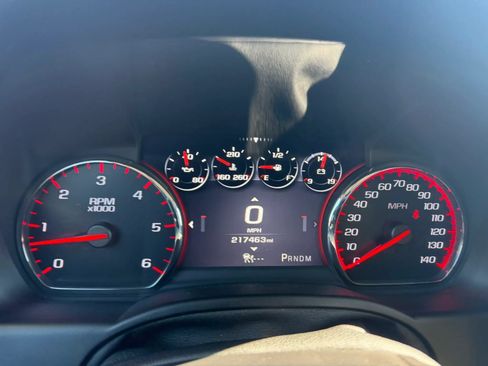Used 2016 GMC Yukon XL Denali w/ Open Road Package AWD/4WD image 12