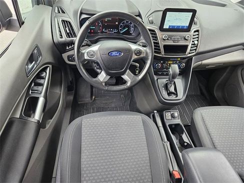 Used 2021 Ford Transit Connect XLT image 16