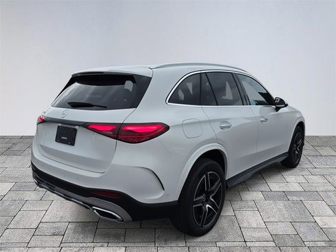 New 2026 Mercedes-Benz GLC 300 image 7