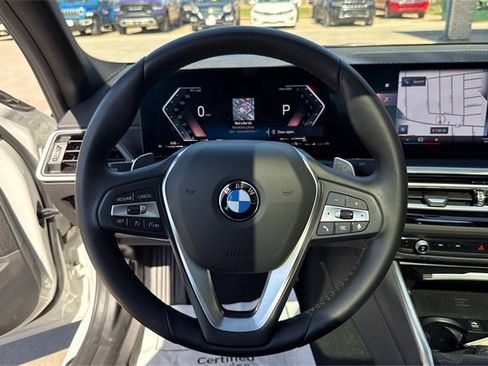 Used 2024 BMW 330i Sedan image 17