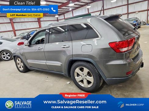 Used 2012 Jeep Grand Cherokee Overland AWD/4WD image 3