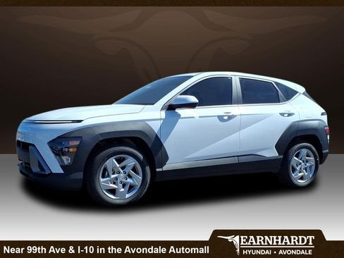 New 2026 Hyundai Kona SE image 1