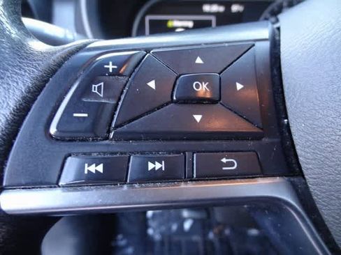 Used 2020 Nissan Kicks SV w/ Exterior Package image 14