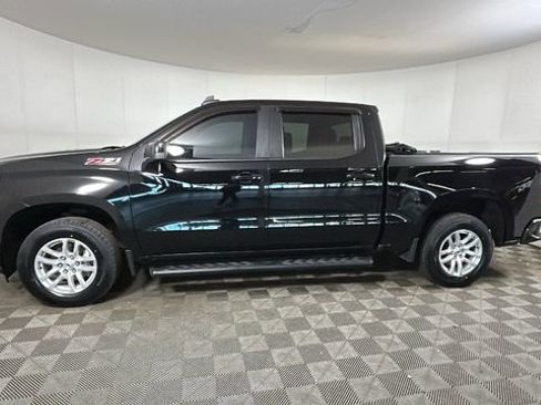 Used 2021 Chevrolet Silverado 1500 RST w/ Z71 Off-Road Package AWD/4WD image 6