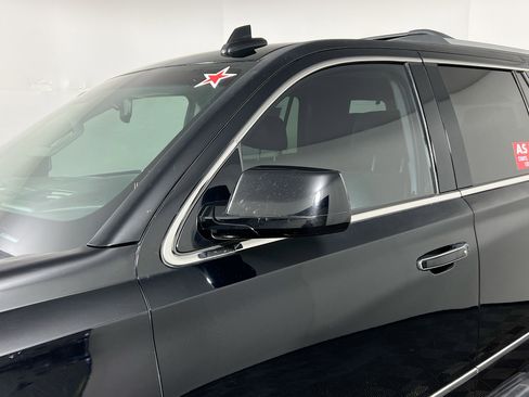 Used 2017 GMC Yukon Denali w/ Open Road Package image 12