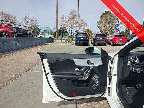 Used 2025 Mercedes-Benz CLA 250 image 11