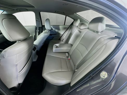 Used 2015 Honda Accord EX-L image 29