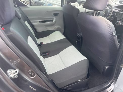 Used 2014 Toyota Prius C Two image 15