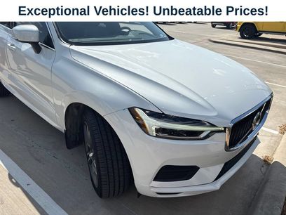 Used 2020 Volvo XC60 T5 Momentum w/ Protection Package Premier