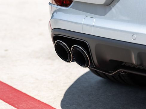 Certified 2026 Porsche Cayenne E-Hybrid Coupe AWD/4WD image 16