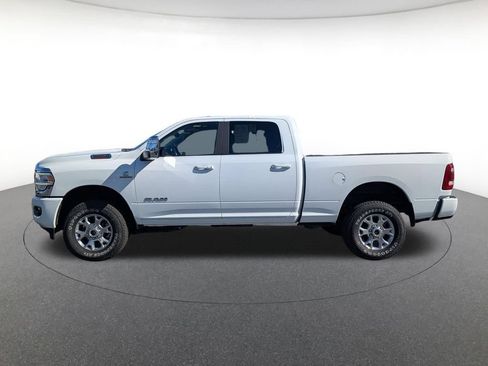 Used 2024 RAM 2500 Laramie w/ Safety Group AWD/4WD image 8
