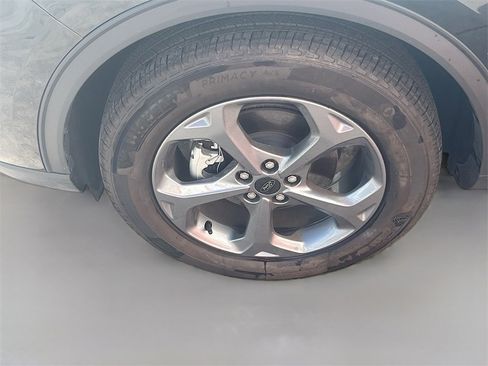 Used 2025 Ford Escape ST-Line image 29