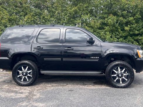 Used 2013 Chevrolet Tahoe LS w/ Convenience Package RWD image 8