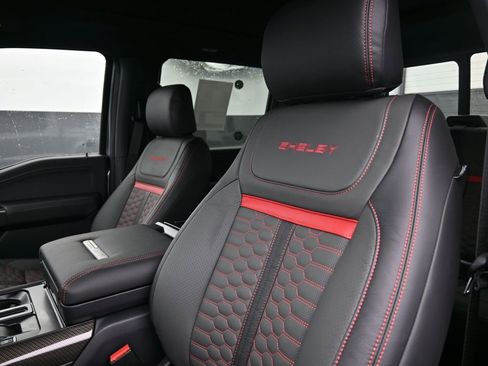 New 2025 Ford F150 Lariat w/ Equipment Group 502A High image 15