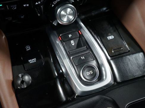 Used 2022 Acura MDX SH-AWD w/ Technology Package image 23