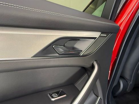 Used 2025 Jaguar F-PACE R-Dynamic S image 25