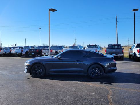 Used 2022 Ford Mustang GT image 7