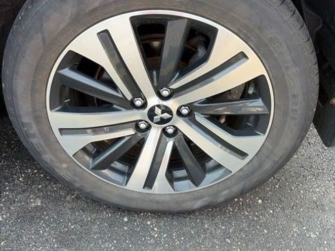 Used 2021 Mitsubishi Outlander Sport SE FWD image 19