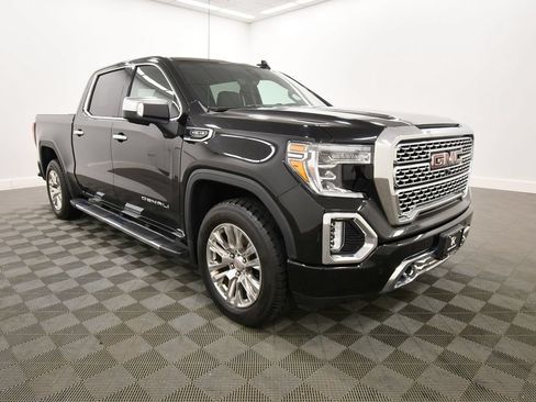 Used 2020 GMC Sierra 1500 Denali w/ Technology Package AWD/4WD image 10