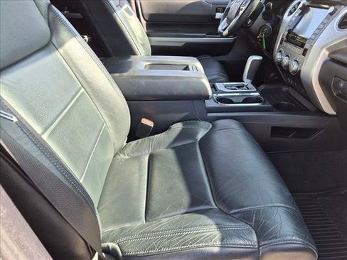 Used 2020 Toyota Tundra SR5 w/ SR5 Leather Package RWD image 19