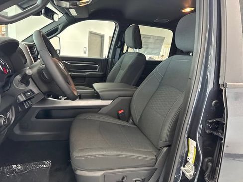 New 2026 RAM 3500 Big Horn AWD/4WD image 15
