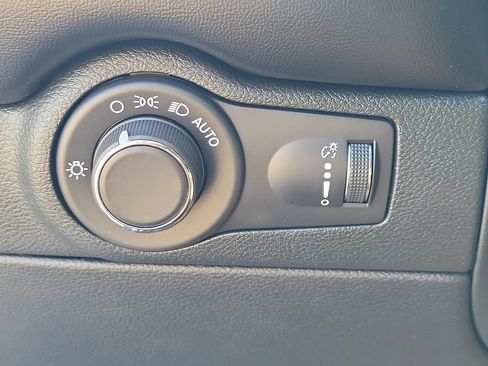 Certified 2025 Dodge Durango GT AWD/4WD image 22