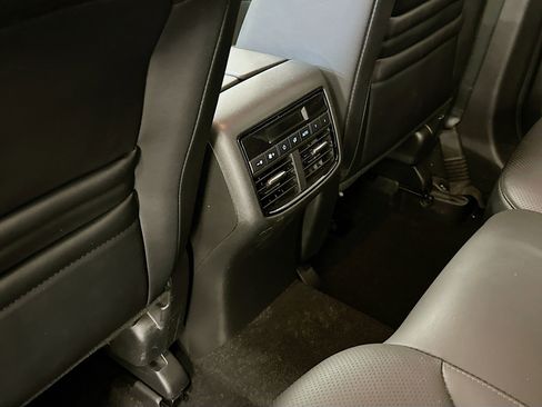 Used 2021 MAZDA CX-9 Touring image 28