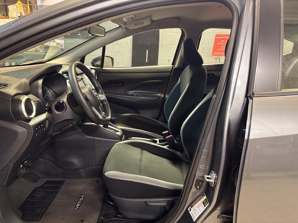 Certified 2025 Nissan Versa S w/ Trunk Package FWD image 9