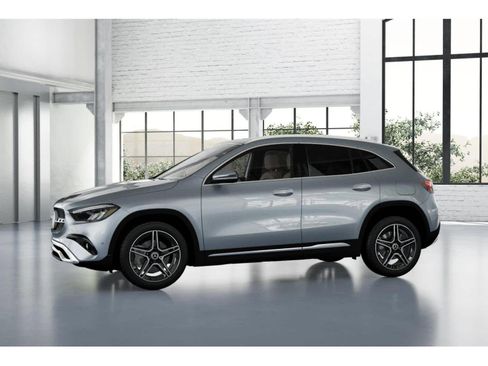 New 2026 Mercedes-Benz GLA 250 image 34