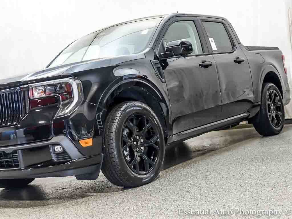 Used 2025 Ford Maverick Lobo AWD/4WD image 4
