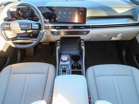 New 2026 Kia Sorento EX w/ EX Premium Package AWD/4WD image 12